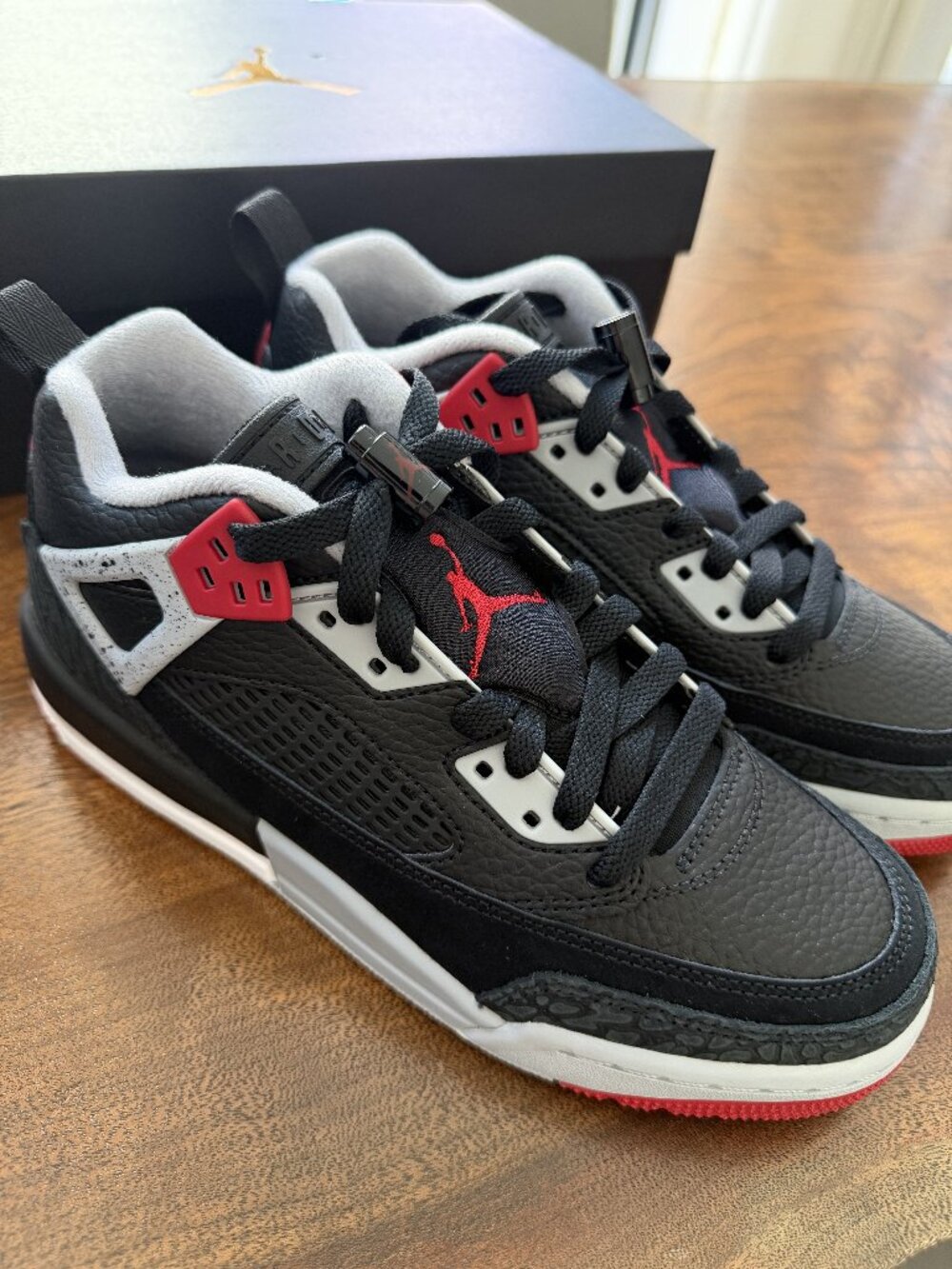 Nike Jordan Spizike Low GS Black Wolf Grey Red 5.5Y New in Box